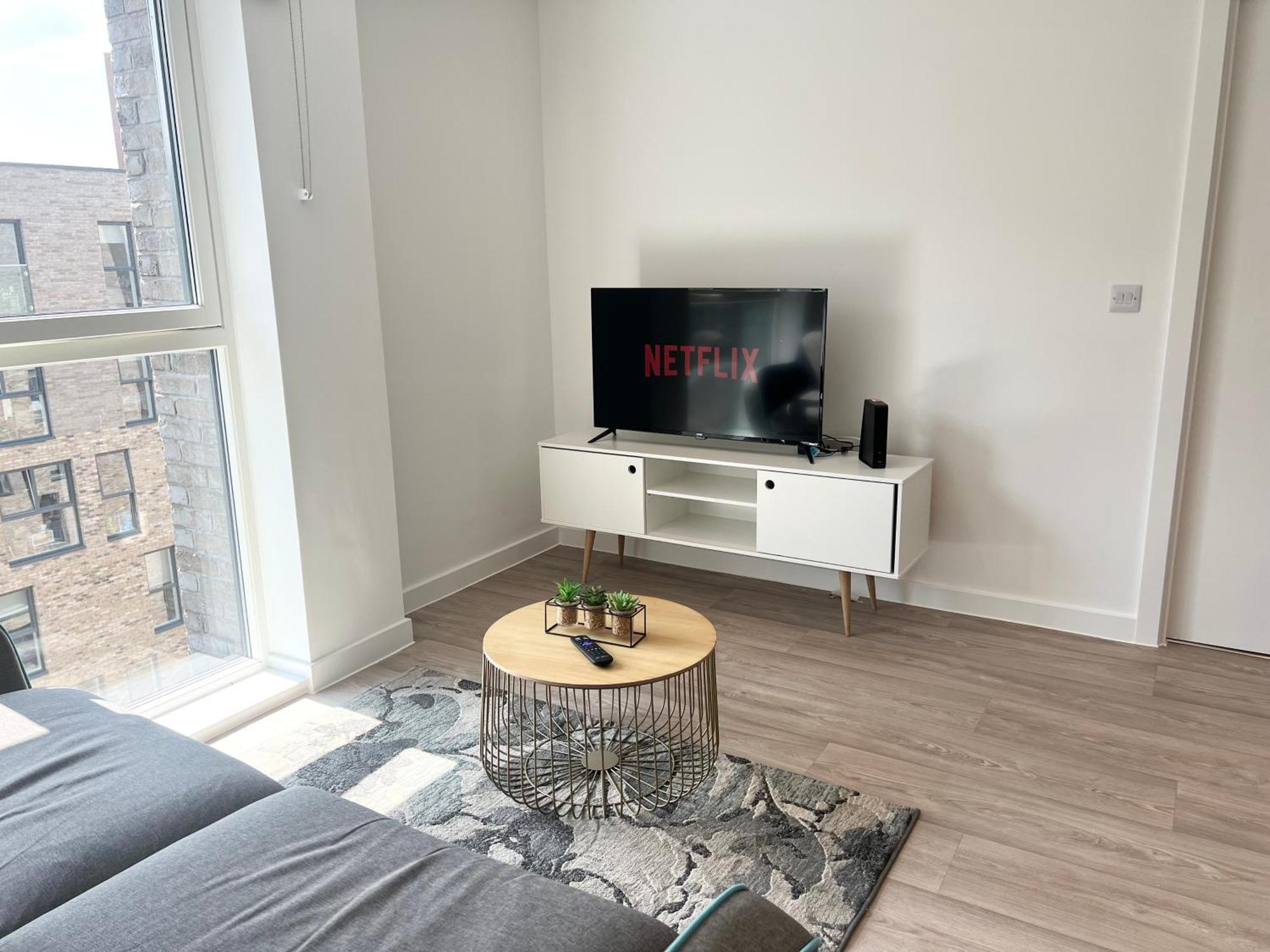 Lovely 2 Bedroom Apartment Manchester Buitenkant foto